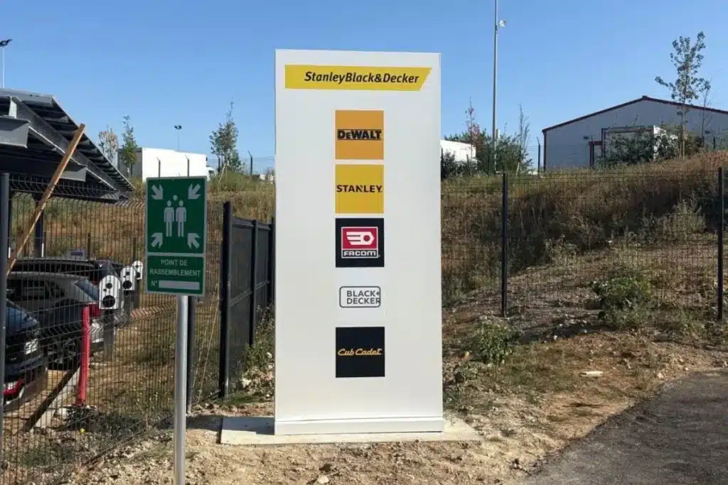 facom signalétique extérieure